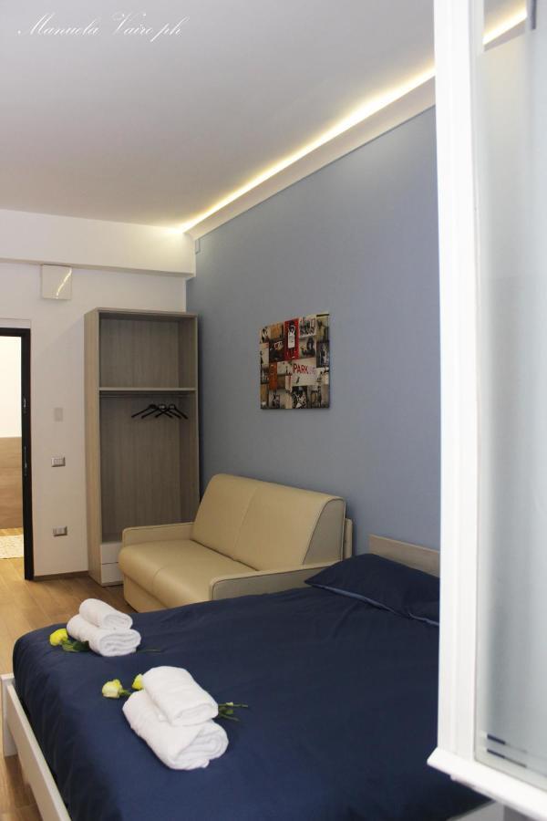 Seafront Apartment Салерно Экстерьер фото